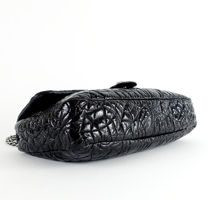 graphic edge patent vinyl shoulder bag