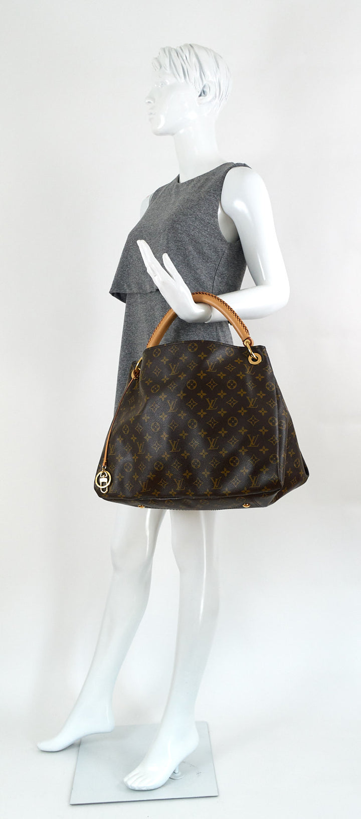 artsy mm monogram canvas shoulder bag