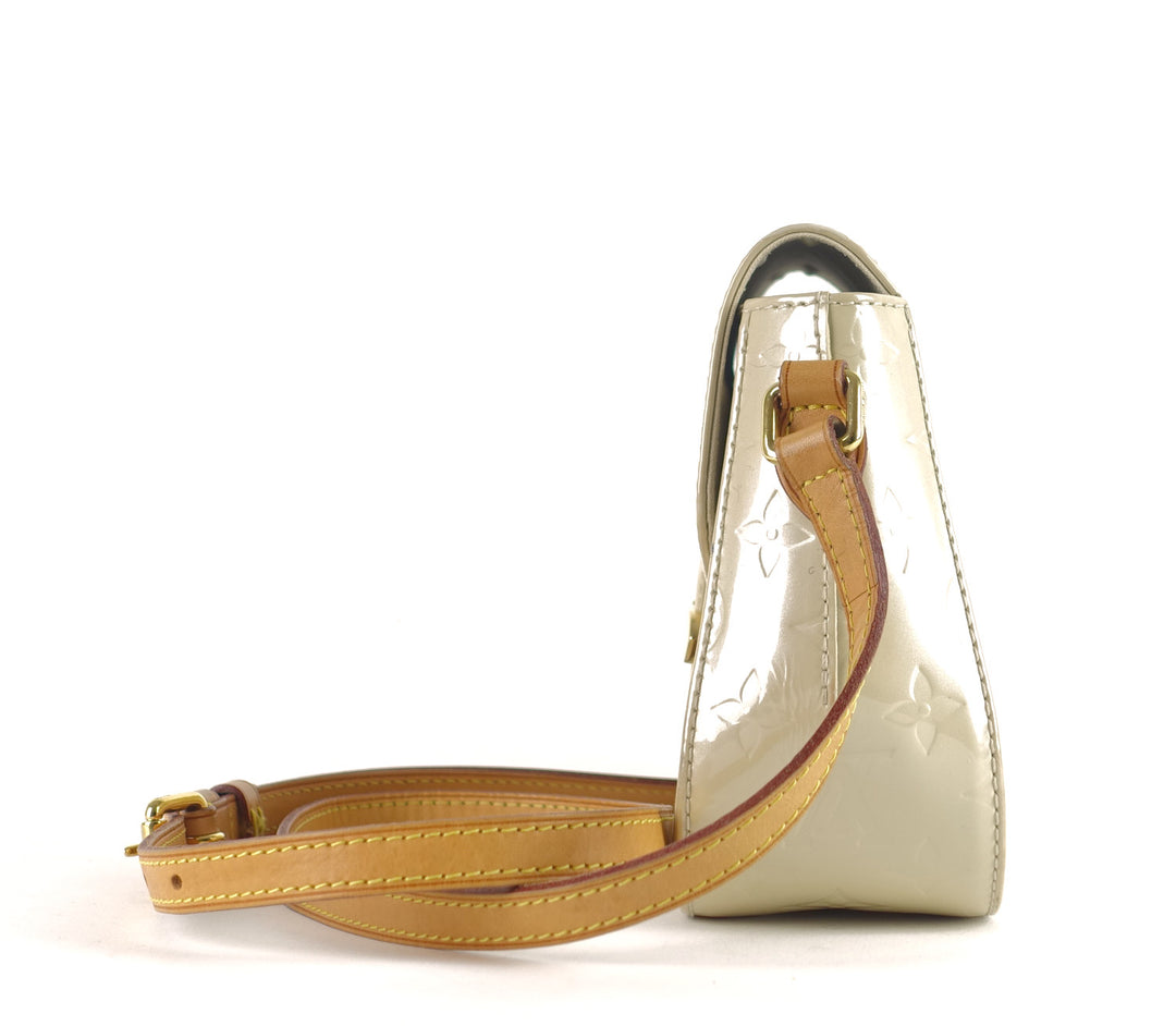 bellflower gm monogram vernis leather shoulder bag