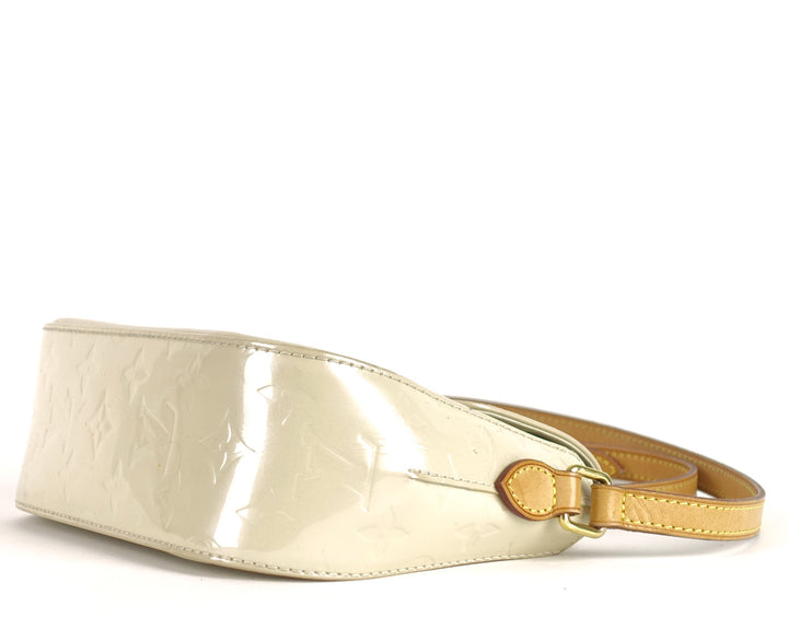 bellflower gm monogram vernis leather shoulder bag