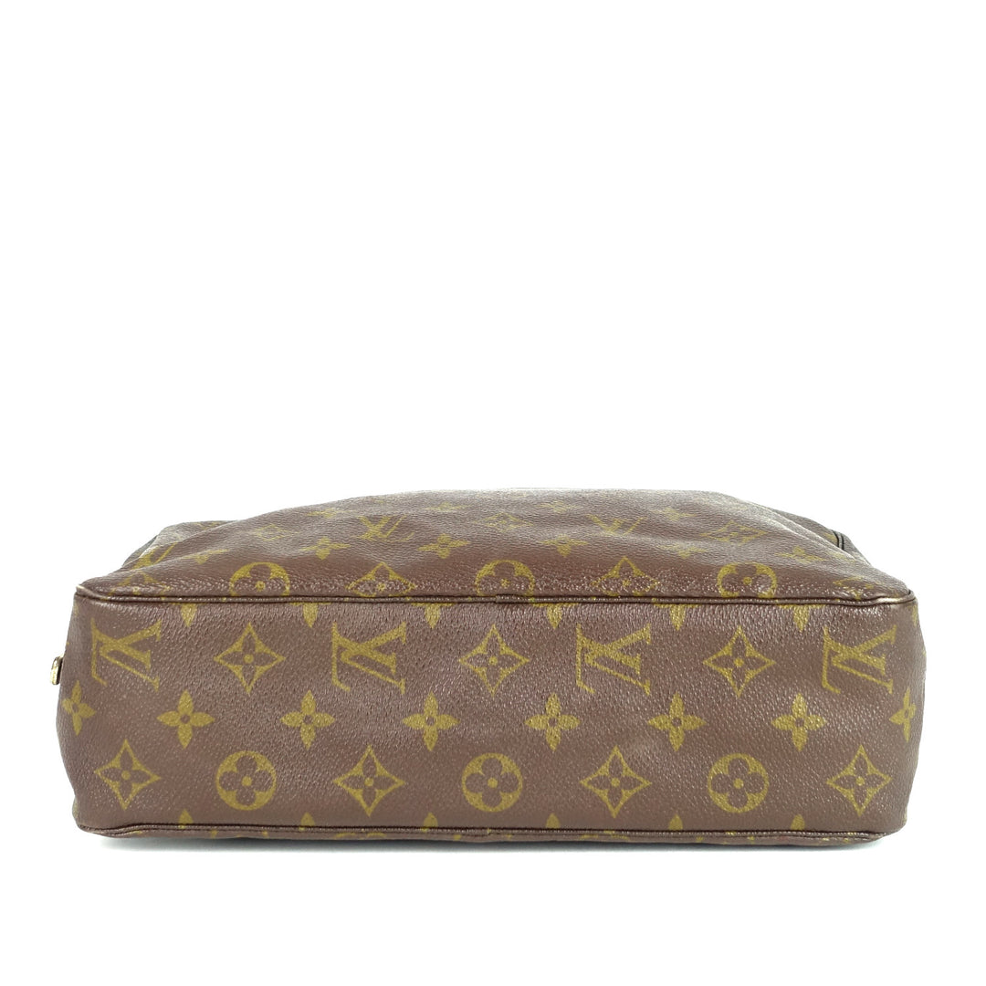 trousse toilette 28 monogram canvas clutch bag