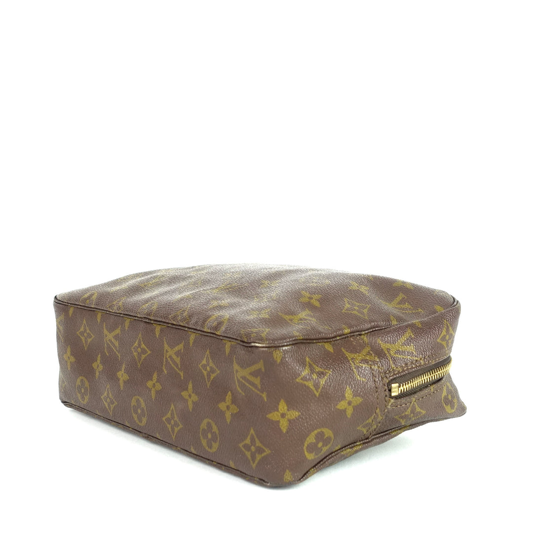 trousse toilette 28 monogram canvas clutch bag