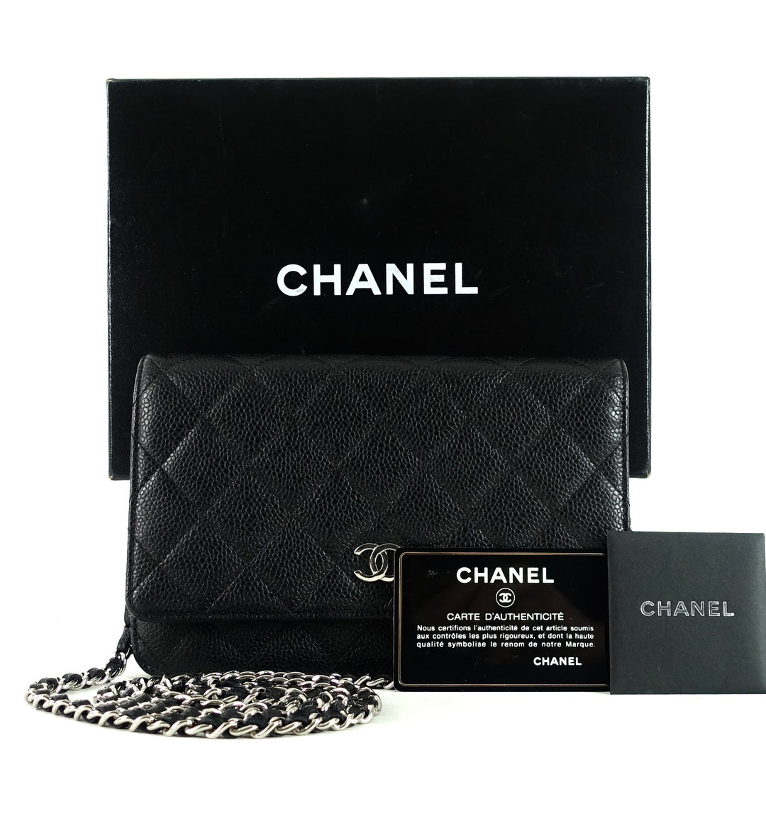 wallet on chain caviar leather bag