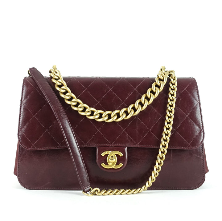 straight line calf leather flap bag