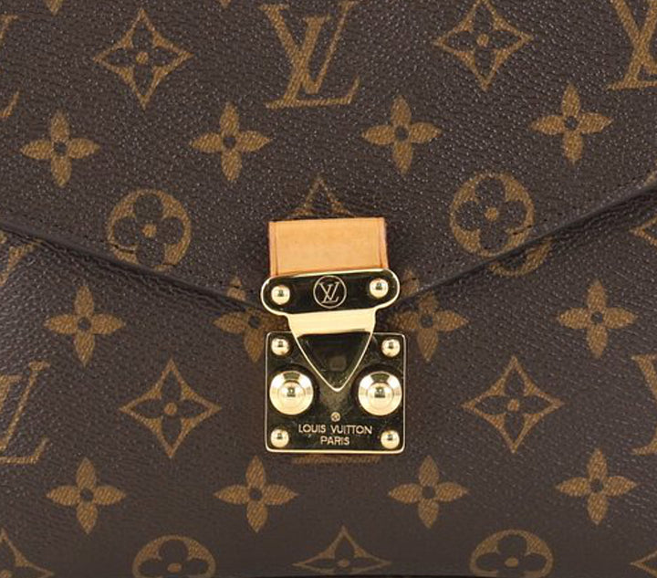 pochette metis monogram canvas shoulder bag