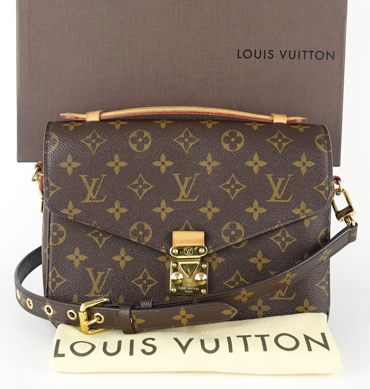 pochette metis monogram canvas shoulder bag