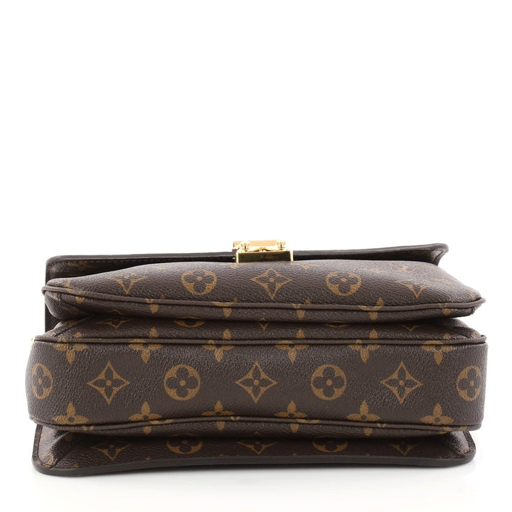 pochette metis monogram canvas shoulder bag