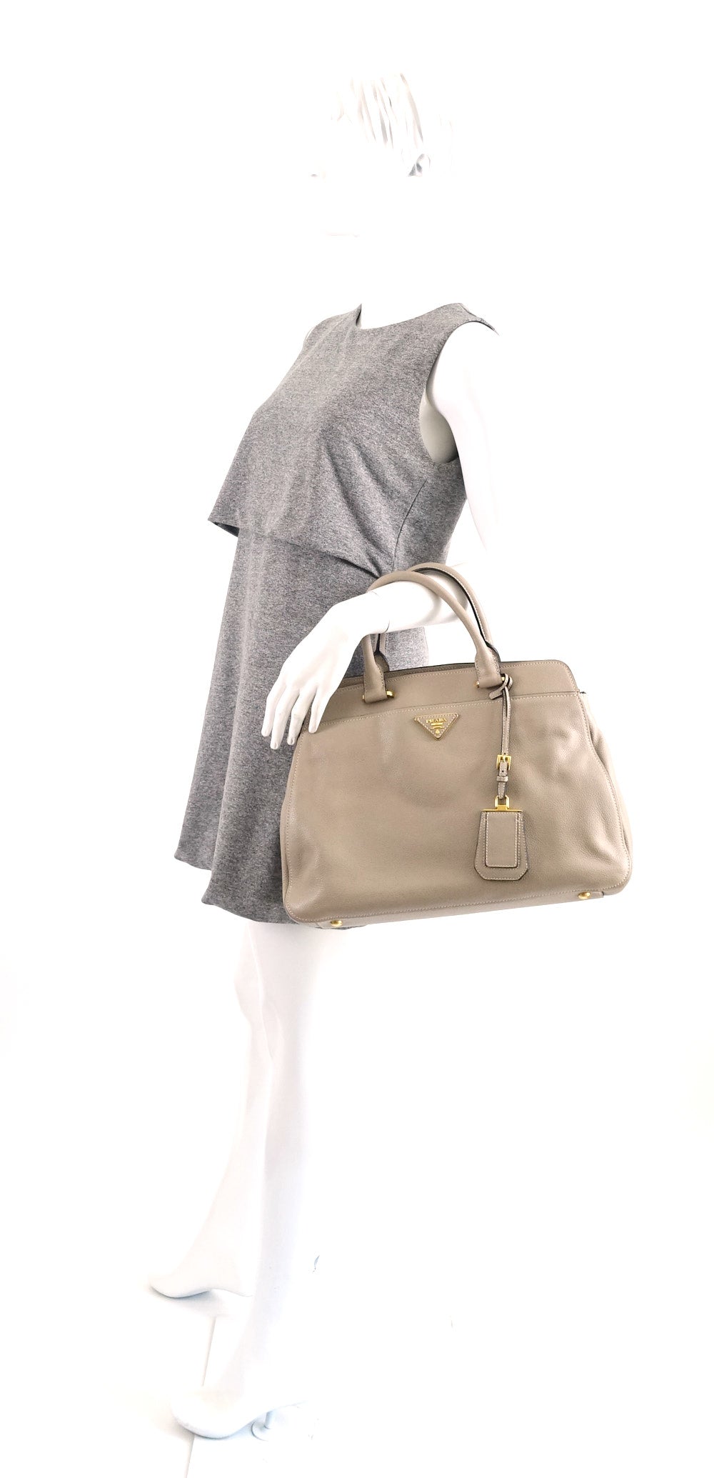 pebbled vitello daino leather tote bag