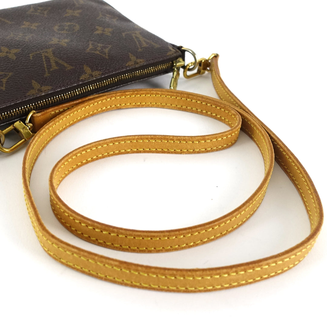 pochette accessoires monogram canvas bag with long strap