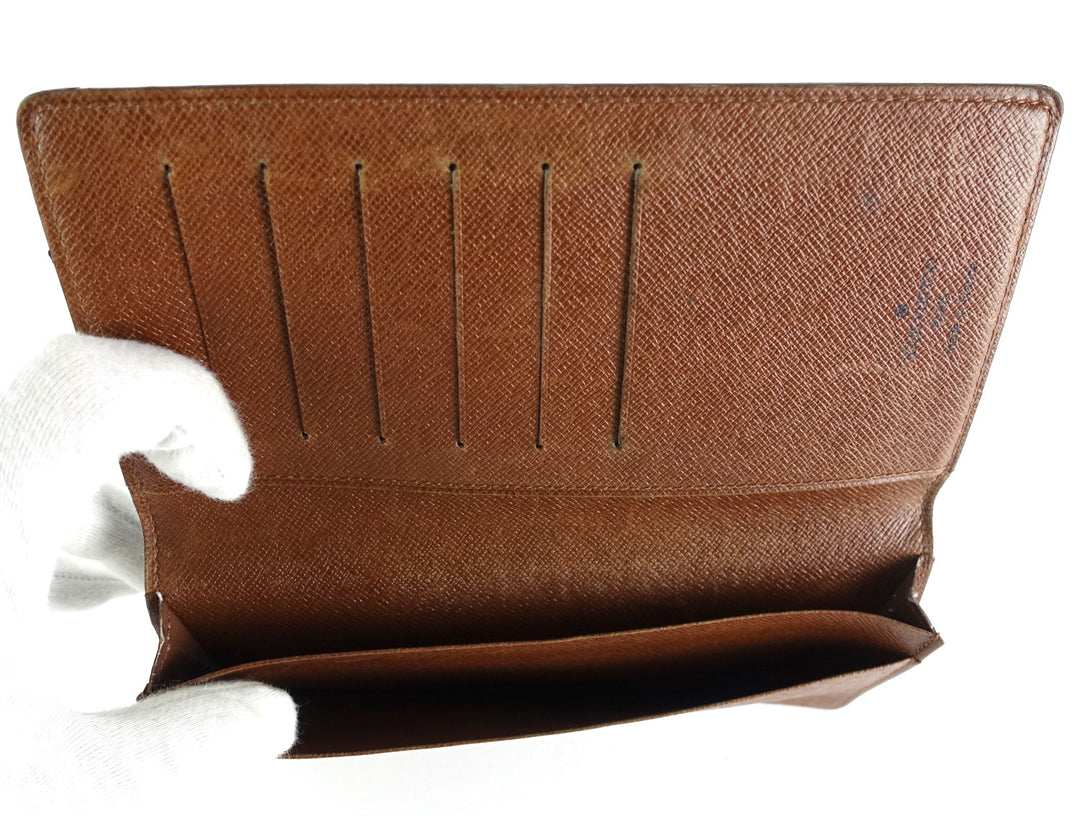 bifold monogram canvas long wallet