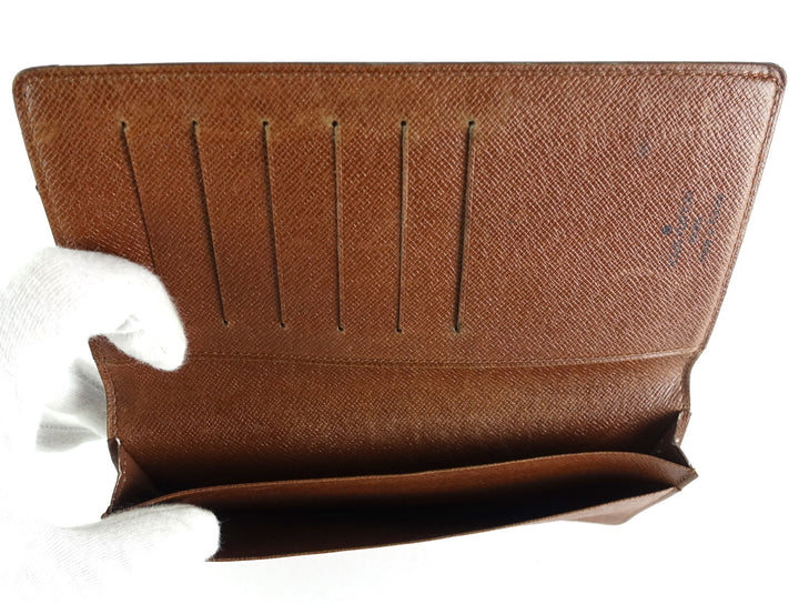 bifold monogram canvas long wallet