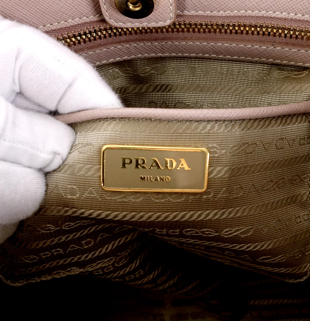 lux medium saffiano leather tote bag