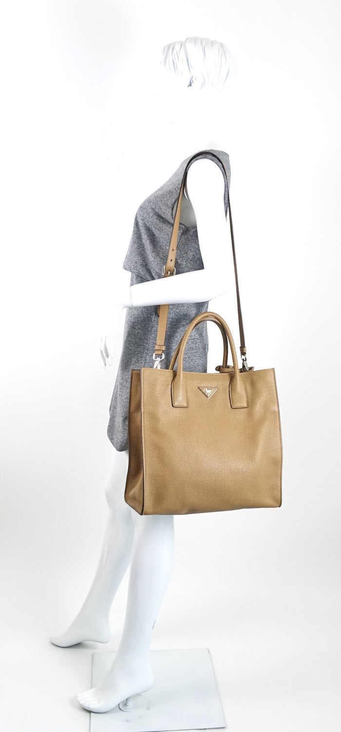 vitello daino leather tote bag