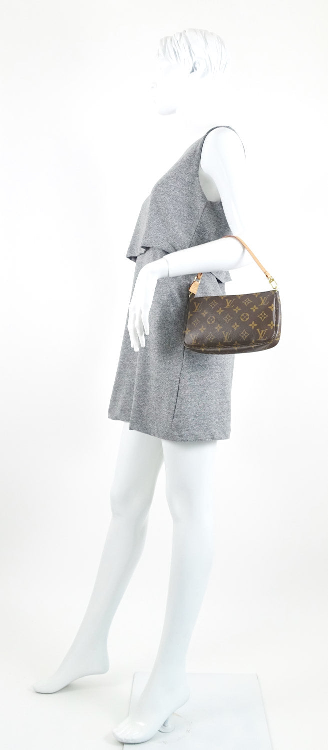 pochette accessoires monogram canvas evening bag
