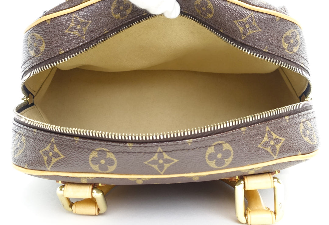 manhattan pm monogram canvas handbag