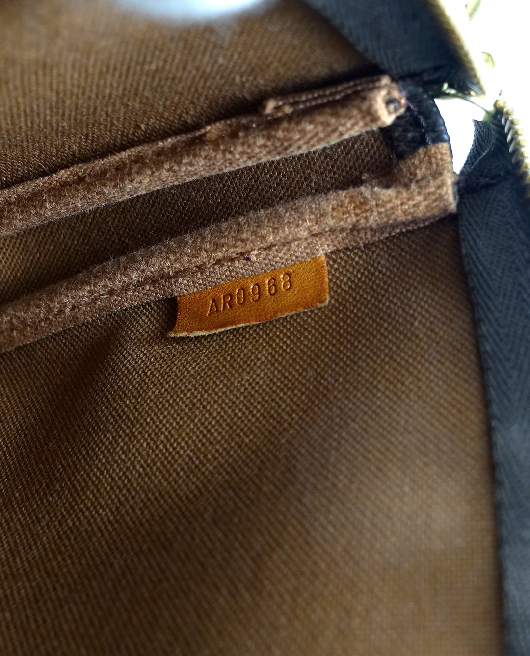 pochette accessoires monogram canvas bag with long strap