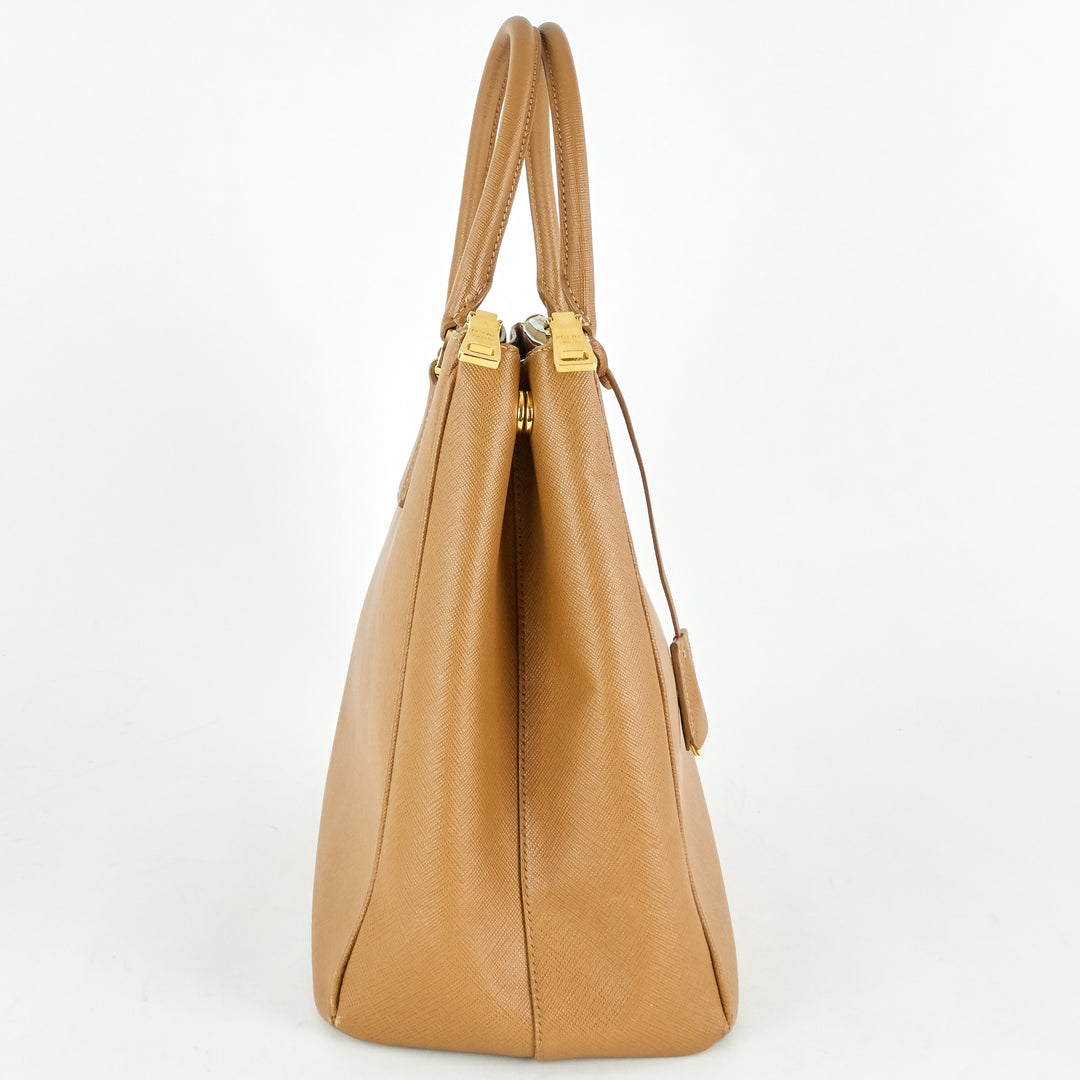 galleria saffiano leather tote bag