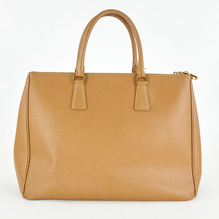 galleria saffiano leather tote bag