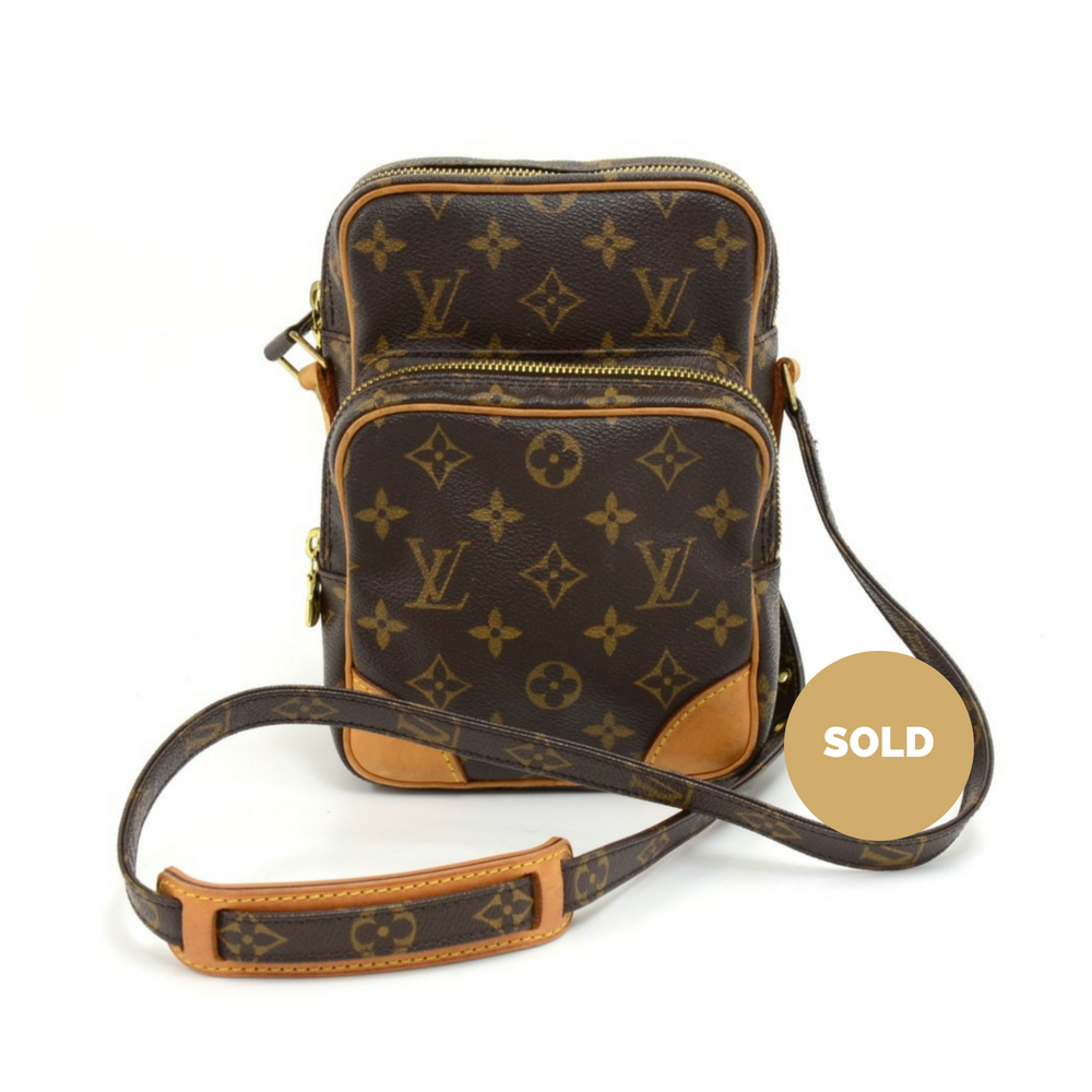 amazone monogram canvas messenger bag