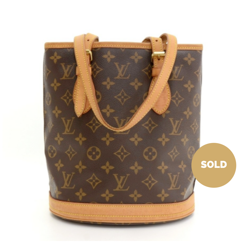 bucket pm shoulder bag