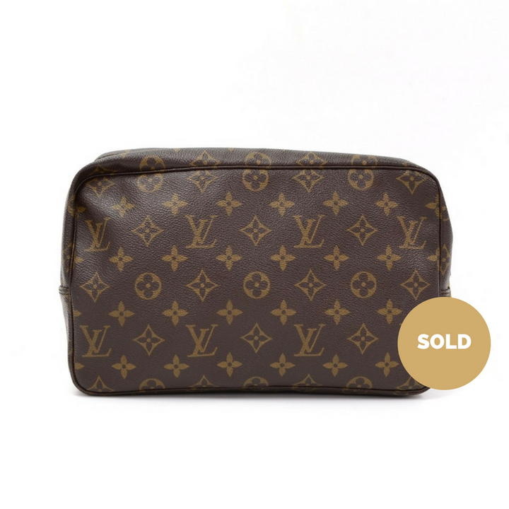 trousse toilette 28 monogram canvas cosmetic pouch