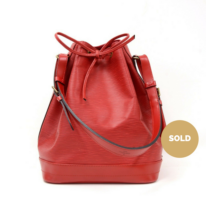 noe large epi leather shoulder bag
