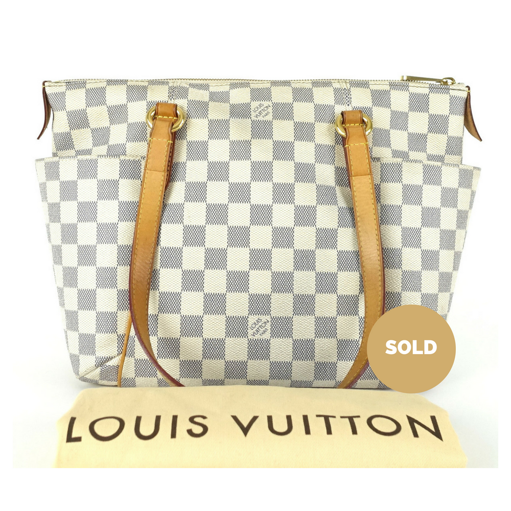 totally pm damier azur canvas shoulder bag